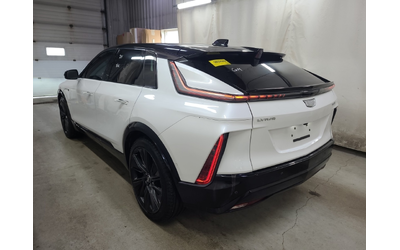 cadillac-lyriq-n-a-rear-wheel-drive - 3