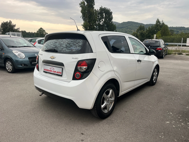 Chevrolet Aveo 1.2 бензин - автомобили, коли, обяви за нови и употребявани 3