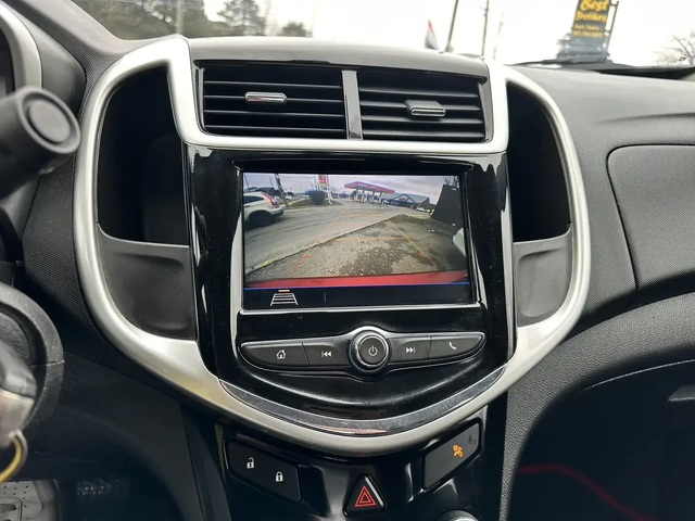 Chevrolet Aveo Sonic 1.8 LT RS Line CAM CARPLAY CRUISE БЕЗ ЩЕТИ - автомобили, коли, обяви за нови и употребявани 12