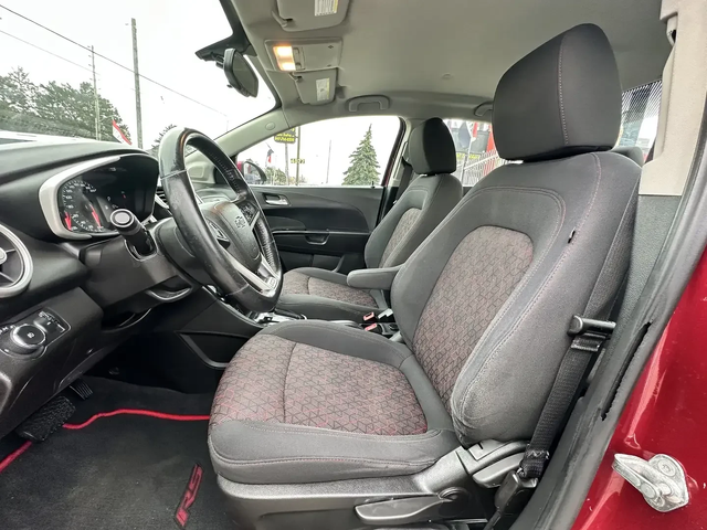 Chevrolet Aveo Sonic 1.8 LT RS Line CAM CARPLAY CRUISE БЕЗ ЩЕТИ - автомобили, коли, обяви за нови и употребявани 6