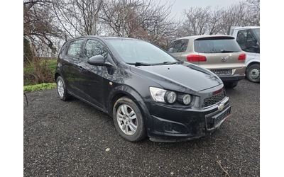 chevrolet-aveo - 1