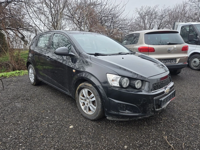 Chevrolet Aveo 1.2I-86кс= euro 5b= климатик - автомобили, коли, обяви за нови и употребявани 1