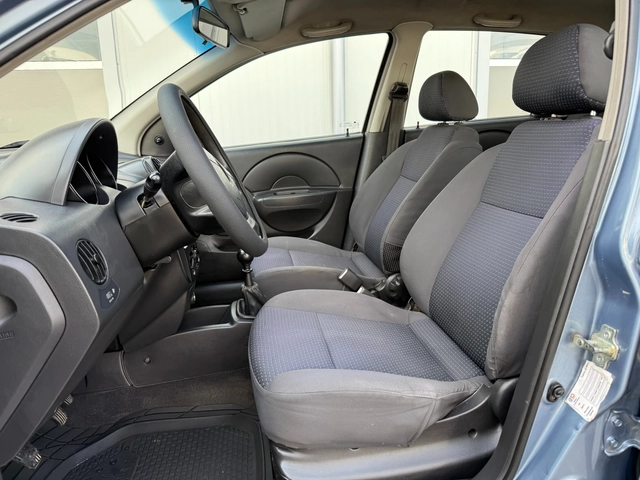Chevrolet Aveo 1, 4 - автомобили, коли, обяви за нови и употребявани 10