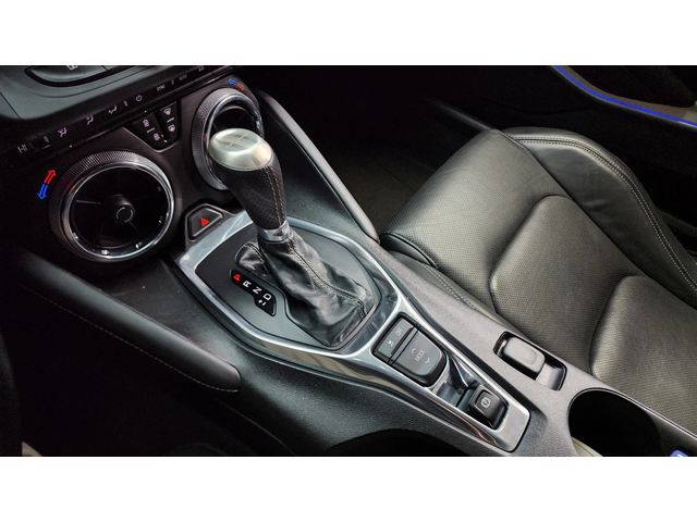 Chevrolet Camaro S6 6.2 V8 autogeorge.com - автомобили, коли, обяви за нови и употребявани 7