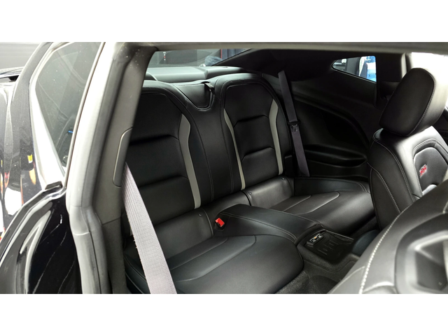 Chevrolet Camaro S6 6.2 V8 autogeorge.com - автомобили, коли, обяви за нови и употребявани 11