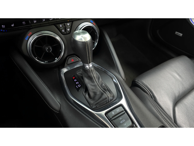 Chevrolet Camaro S6 6.2 V8 autogeorge.com - автомобили, коли, обяви за нови и употребявани 8