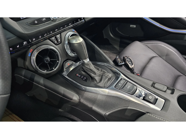 Chevrolet Camaro S6 6.2 V8 autogeorge.com - автомобили, коли, обяви за нови и употребявани 8