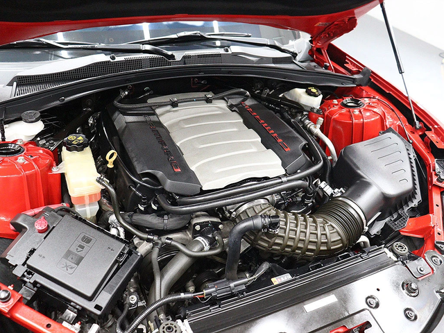 Chevrolet Camaro SS 6.2 V8 autogeorge.com - автомобили, коли, обяви за нови и употребявани 4