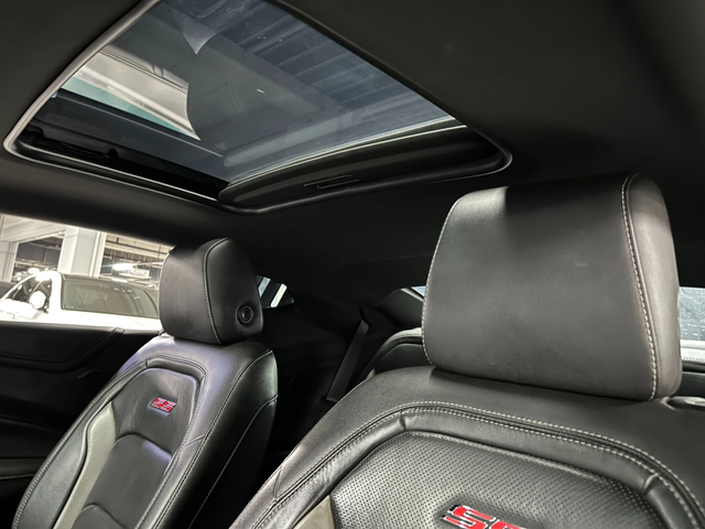 Chevrolet Camaro SS 6.2 V8 autogeorge.com - автомобили, коли, обяви за нови и употребявани 11