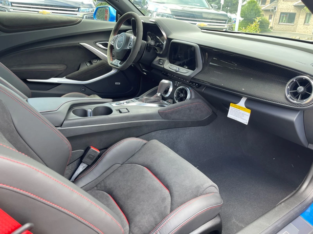 Chevrolet Camaro 6.2l V8 ZL1 Coupe - автомобили, коли, обяви за нови и употребявани 14