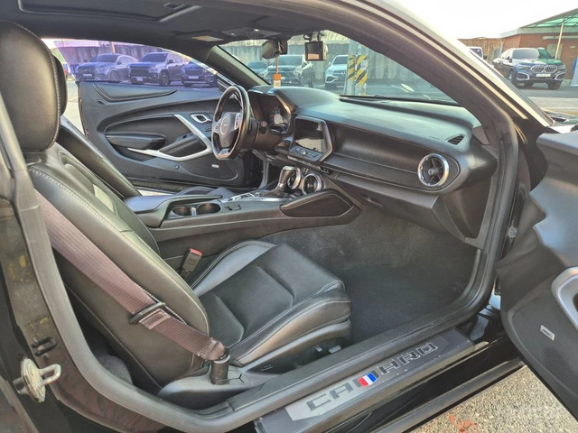 Chevrolet Camaro SS 6.2 V8* BOSE* HEAD-UP* ОБДУХВАНЕ* ПОДГРЕВ* - автомобили, коли, обяви за нови и употребявани 7