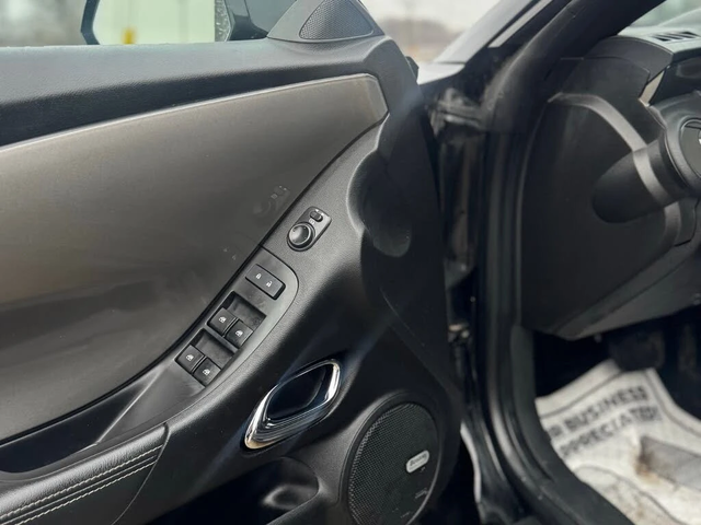 Chevrolet Camaro 2LT* Convertible* RWD* АвтоКредит* (ЦЕНА ДО БГ) - автомобили, коли, обяви за нови и употребявани 12