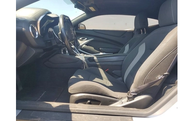 Chevrolet Camaro NAVI* CARPLAY* ОПЦИЯ ЗА КРЕДИТИРАНЕ - автомобили, коли, обяви за нови и употребявани 6