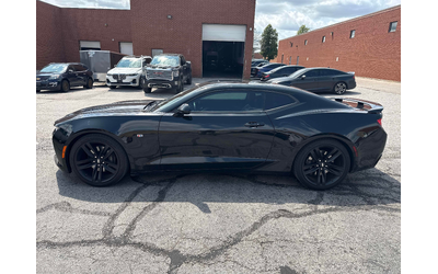 chevrolet-camaro-6-2l-8cyl-rwd - 1