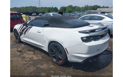 chevrolet-camaro-6-2l-v-8-di-vvt-455hp-rear-wheel-drive - 2