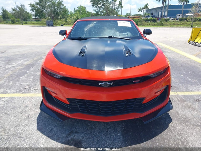 Chevrolet Camaro 6.2L V-8 DI, VVT, 455HP Rear Wheel Drive - автомобили, коли, обяви за нови и употребявани 5