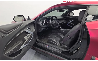 Chevrolet Camaro 6.2 V8 louis vuitton фолио * Панорама - автомобили, коли, обяви за нови и употребявани 6