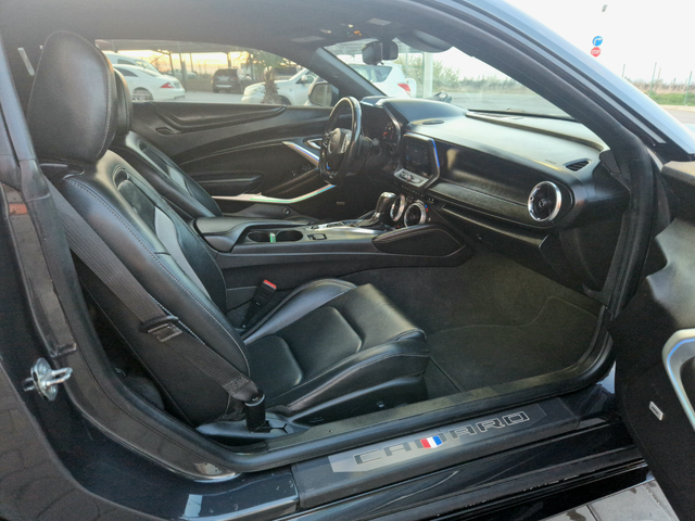 Chevrolet Camaro SS - автомобили, коли, обяви за нови и употребявани 12