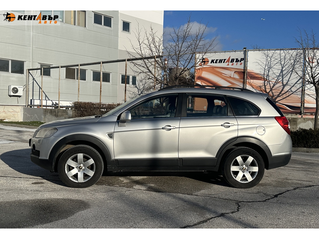Chevrolet Captiva 2.0d 150 к.с. - автомобили, коли, обяви за нови и употребявани 1
