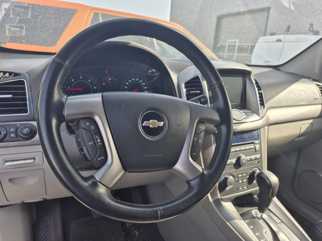 Chevrolet Captiva Captiva - автомобили, коли, обяви за нови и употребявани 8