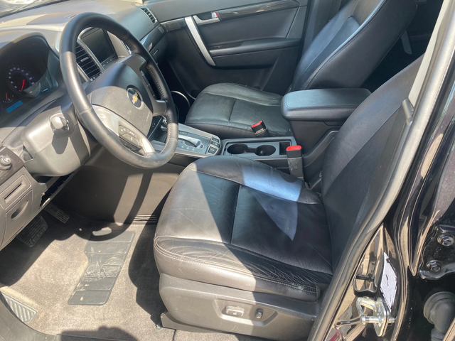 Chevrolet Captiva 3.0i V6 4X4 - автомобили, коли, обяви за нови и употребявани 7