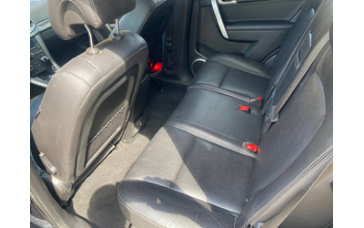 Chevrolet Captiva 3.0i V6 4X4 - автомобили, коли, обяви за нови и употребявани 9