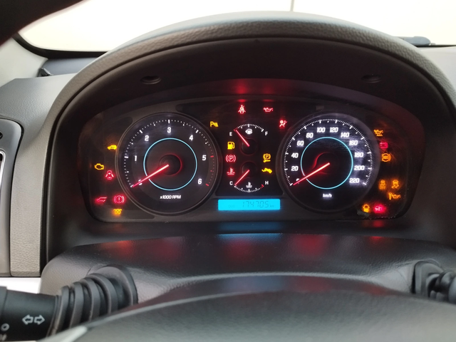 Chevrolet Captiva 2.2-VCDi-163к.с- 7 МЕСТНА - автомобили, коли, обяви за нови и употребявани 11