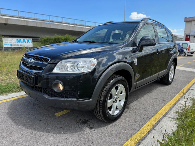 Chevrolet Captiva 2.4i-7 места-2010-ГАЗ - автомобили, коли, обяви за нови и употребявани 0