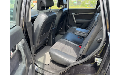 Chevrolet Captiva 2.4i-7 места-2010-ГАЗ - автомобили, коли, обяви за нови и употребявани 12