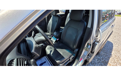 Chevrolet Captiva 2.0 VCDI 16V 4x4 ITALIA EURO 4 - автомобили, коли, обяви за нови и употребявани 13