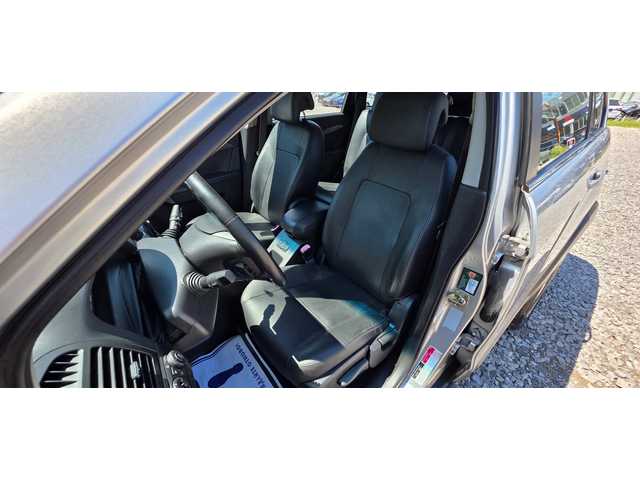 Chevrolet Captiva 2.0 VCDI 16V 4x4 ITALIA EURO 4 - автомобили, коли, обяви за нови и употребявани 13