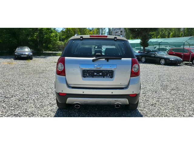 Chevrolet Captiva 2.0 VCDI 16V 4x4 ITALIA EURO 4 - автомобили, коли, обяви за нови и употребявани 4