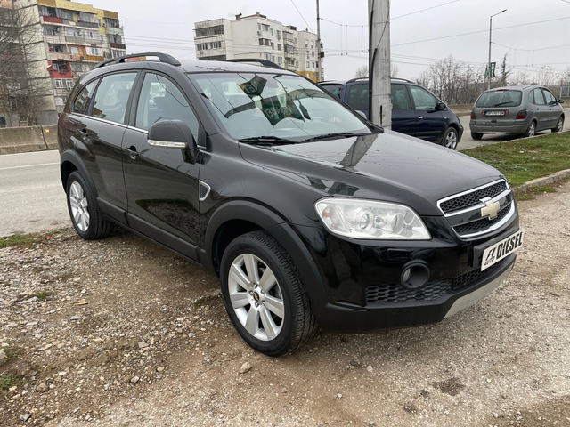 Chevrolet Captiva 2.0CDTI-150-7m-ITALIA - автомобили, коли, обяви за нови и употребявани 2