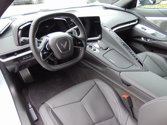 Chevrolet Corvette C8 6.2 V8 - автомобили, коли, обяви за нови и употребявани 7