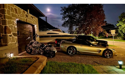 chevrolet-corvette - 1