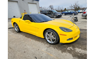 chevrolet-corvette - 0