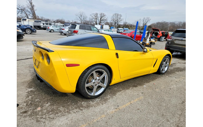 chevrolet-corvette - 3