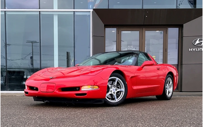 chevrolet-corvette - 0