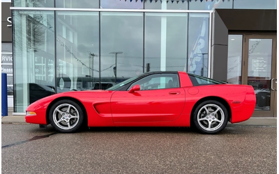 chevrolet-corvette - 3