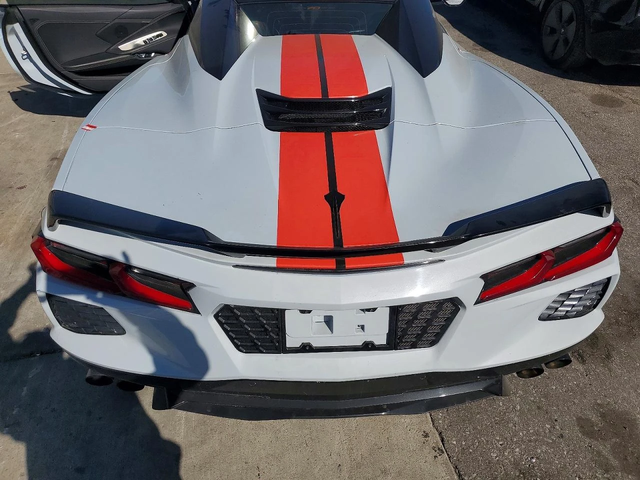 Chevrolet Corvette * STINGRAY* 1LT* TARGA* FULL* - автомобили, коли, обяви за нови и употребявани 10