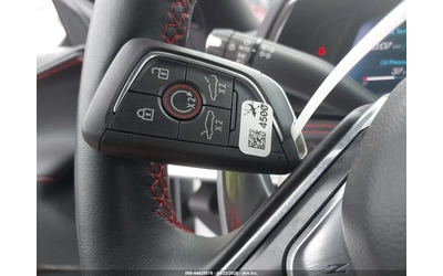 Chevrolet Corvette ПОДГРЕВ* КАМЕРА* М.ТОЧКА* СЛ.ЛЕНТИ - автомобили, коли, обяви за нови и употребявани 13