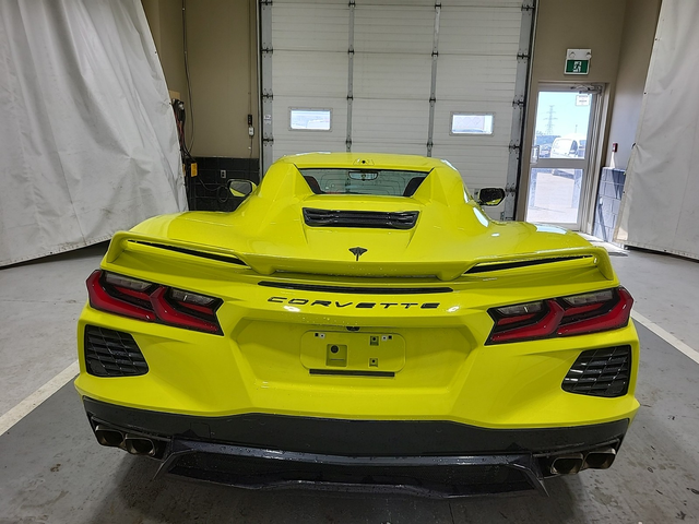Chevrolet Corvette 6.2L 8cyl Rear Wheel Drive - автомобили, коли, обяви за нови и употребявани 15