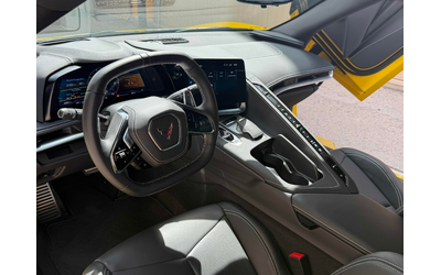 Chevrolet Corvette 6.2L 8cyl Rear Wheel Drive - автомобили, коли, обяви за нови и употребявани 11