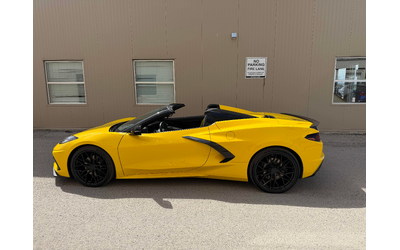 chevrolet-corvette-6-2l-8cyl-rear-wheel-drive - 4