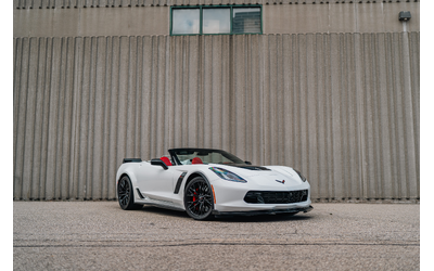chevrolet-corvette-6-2l-8cyl-rwd - 0