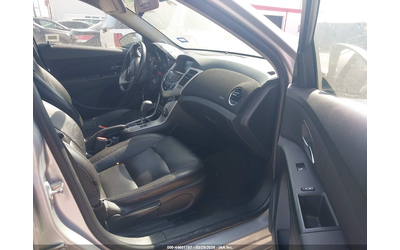 chevrolet-cruze-1-4l-i-4-dohc-vvt-turbo-138hp-front-wheel-drive - 4