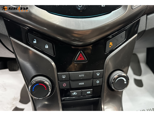 Chevrolet Cruze 1.7d 131 к.с. - автомобили, коли, обяви за нови и употребявани 11