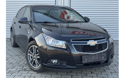 chevrolet-cruze-1-8i-141ps-gpl-navi-multi-tempo-bord-evro5 - 3