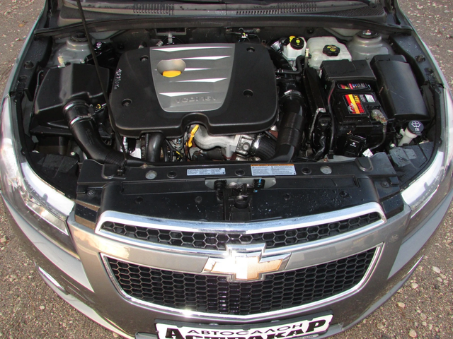 Chevrolet Cruze 2.0 VCDI EURO4 - автомобили, коли, обяви за нови и употребявани 14