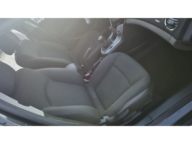 Chevrolet Cruze 1.7CDТI АВТОПИЛОТ ПАРКТРОНИК ЛИЗИНГ ВИДЕО - автомобили, коли, обяви за нови и употребявани 7